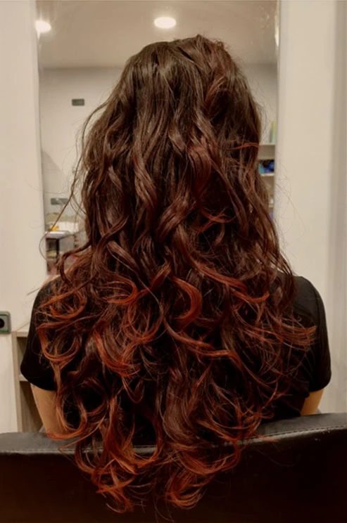 conchy arias peluquería curly y estética