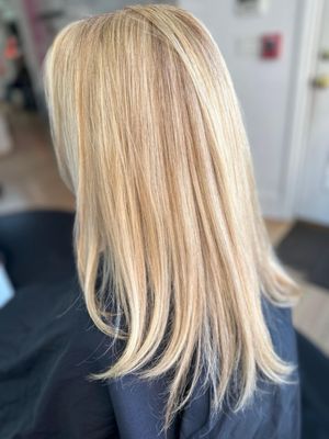 peluquería y estética lucy